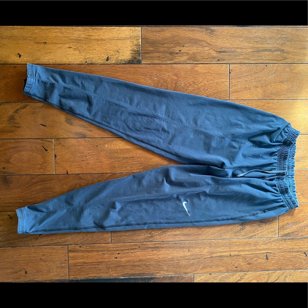 Nike women’s sweatpants. Size XS